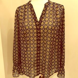 Cabi v neck printed blouse,